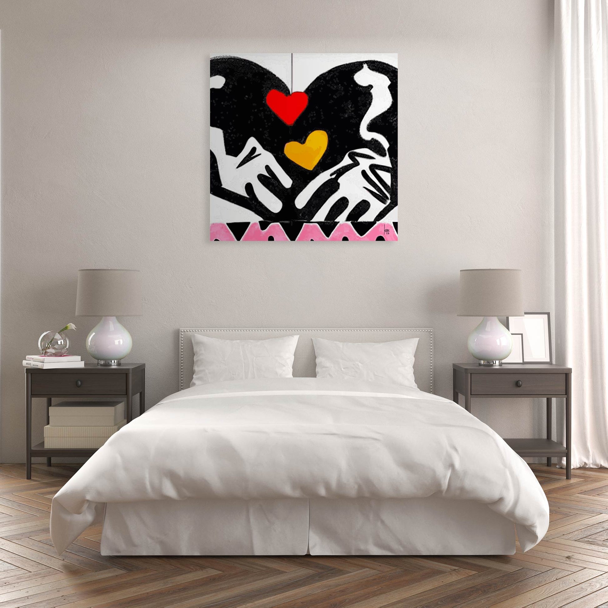 "Papillon", tirage d'art haut de gamme. Art contemporain abstrait et achat en ligne, des coeurs au centre d'un papillon en formation, exposé dans une chambre à coucher