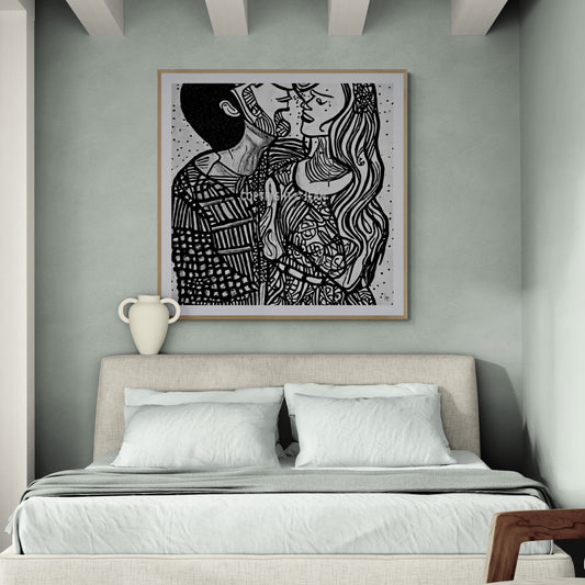 Décoration murale contemporaine avec l’œuvre encadrée "Pauline & Benjamin", tirage d’art représentant deux amoureux liés, apportant poésie et émotion à un espace moderne.