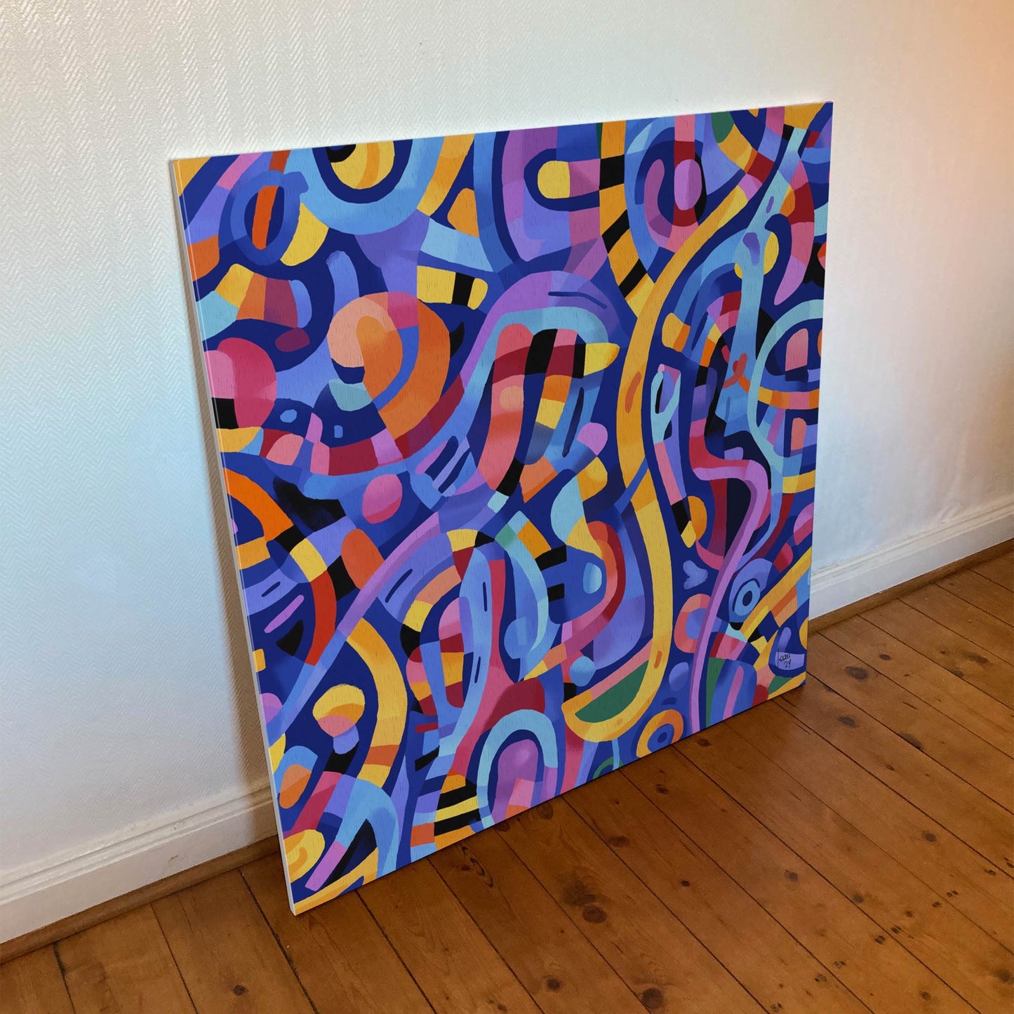 Œuvre 'VIBRATIONS' imprimée sur toile Hahnemühle Canvas Goya 340g, couleurs intenses bleu, jaune, rouge et violet en mouvements fluides, art abstrait vibrant, 2024