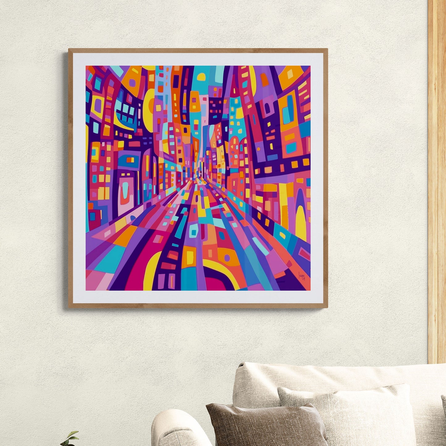 Œuvre "Main Street" exposée encadrée dans un salon lumineux, tirage sur toile, art contemporain urbain.