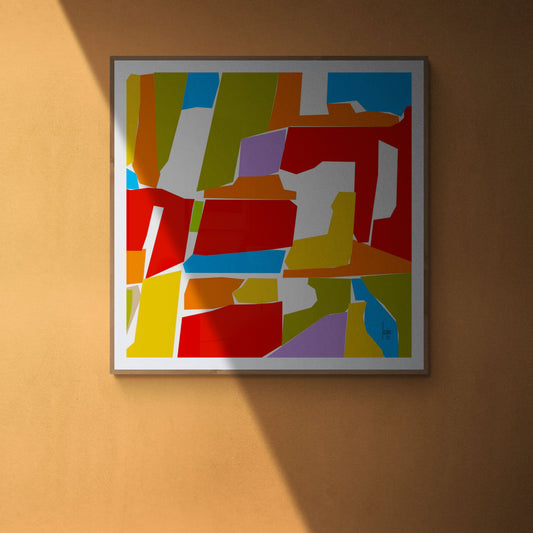 Mon oeuvre "Méditerranée" encadrée, art contemporain exposé dans un intérieur lumineux.