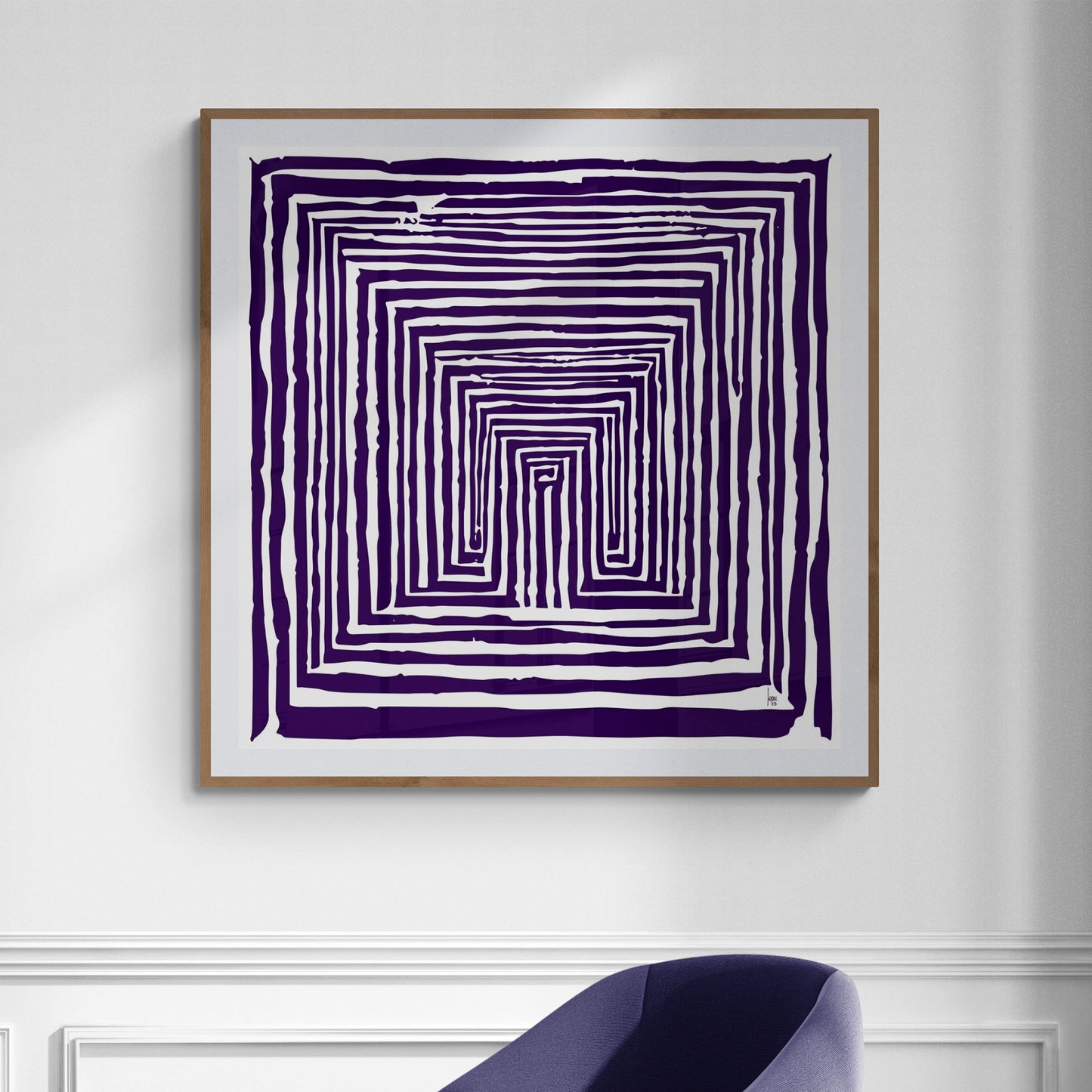 Mon oeuvre "Le Corridor" encadrée, art abstrait exposé dans un intérieur moderne.