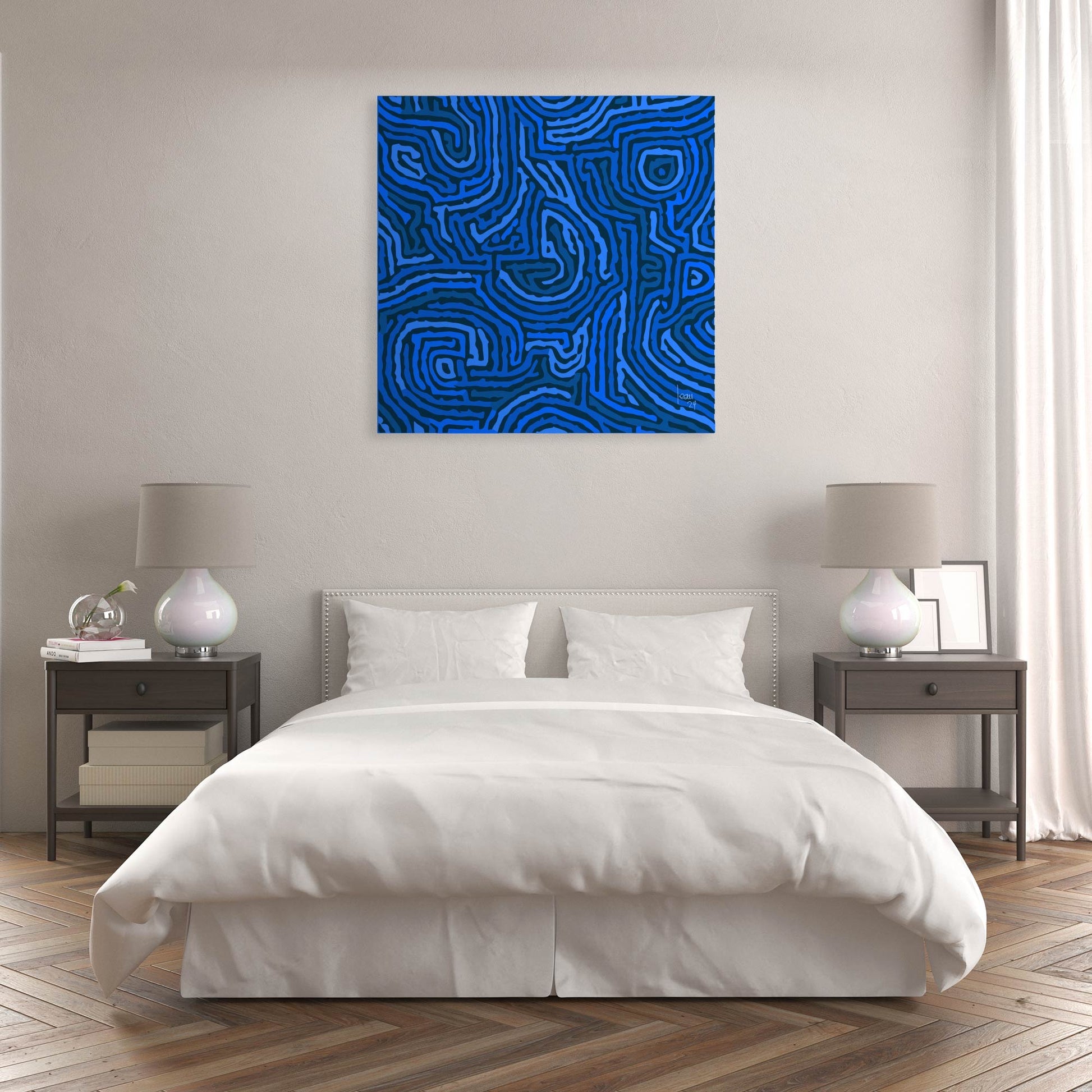 "Blue Stream", achat en ligne d'art contemporain abstrait français. Tableau accroché dans une chambre à coucher