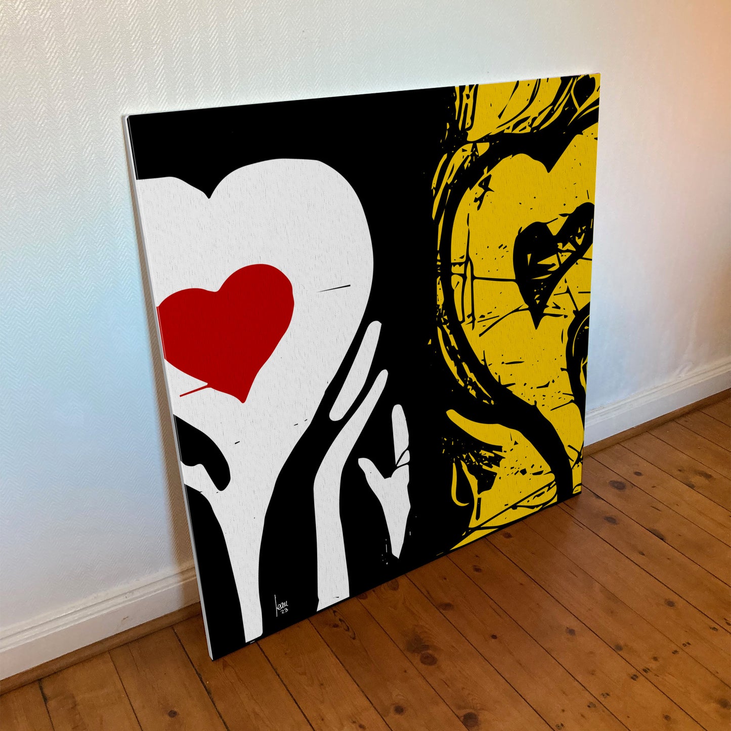 "Hésitations" tirage d'art sur toile et châssis bois 100x100cm  tirage haut de gamme. Deux coeurs côte à côte jaune, noir et rouge. Art contemporain abstrait et achat en ligne